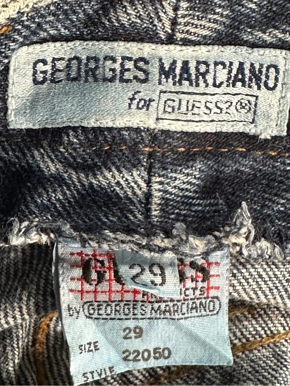 Guess Men's Straight Jeans in Blue Denim with Triangle Logo
